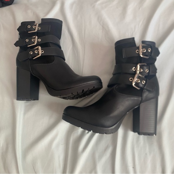 XOXO Shoes - XOXO Buckle Moto Boots